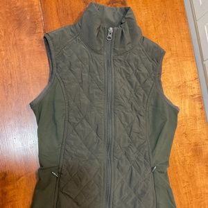 Athleta Syntetic Upside Vest (Army Vest - XS)
